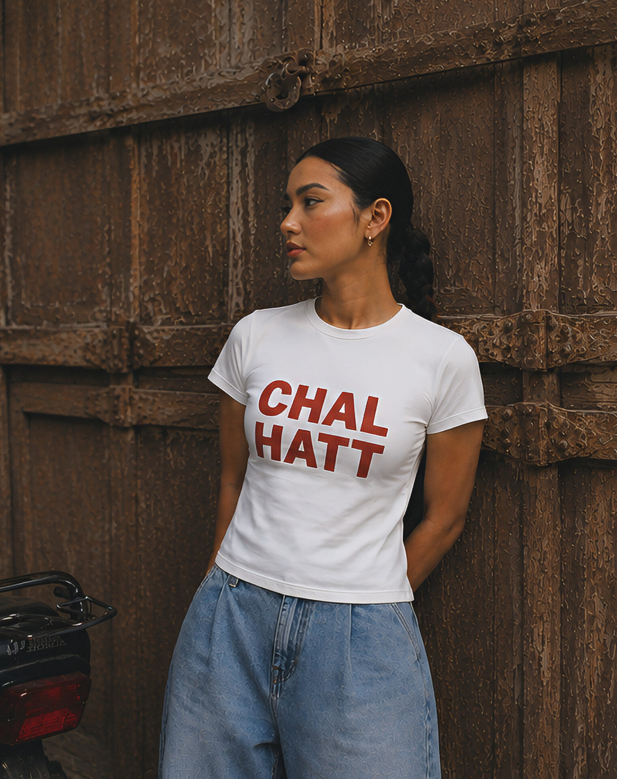 Chal Hatt Graphic T-Shirt